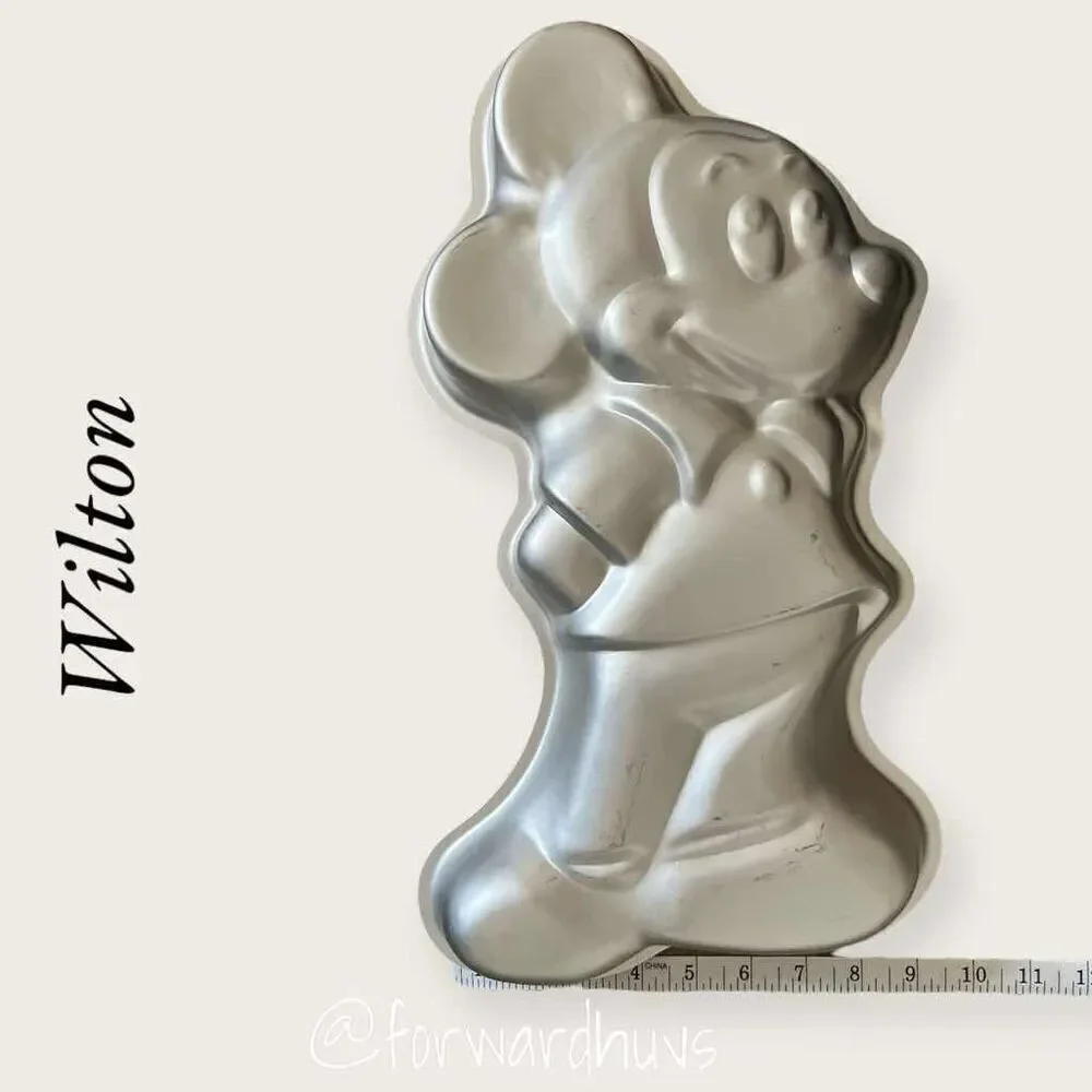 Vintage 1978 Wilton Mickey Mouse Cake Pan 515-1805